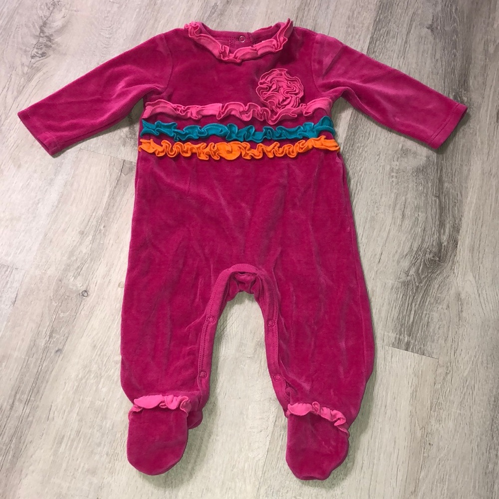 Baby onesie with ruffles